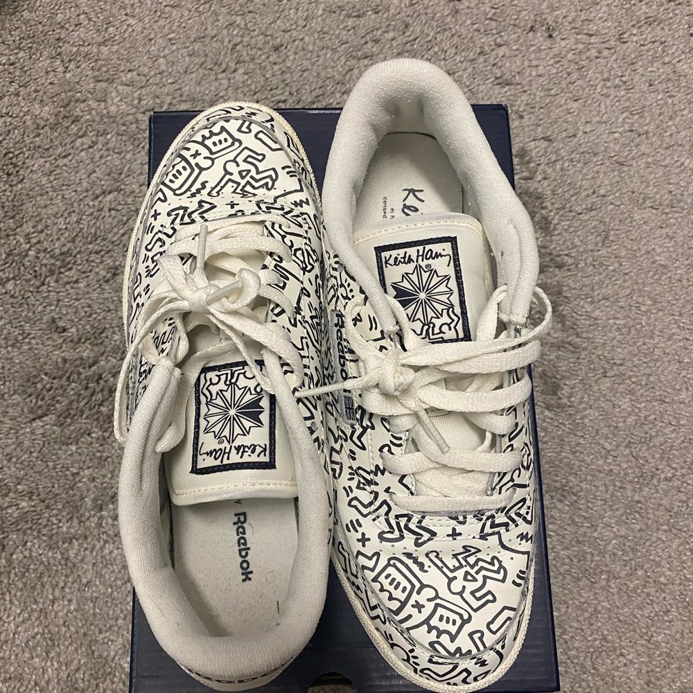 Men Size 9 Reebok Club C Keith Haring